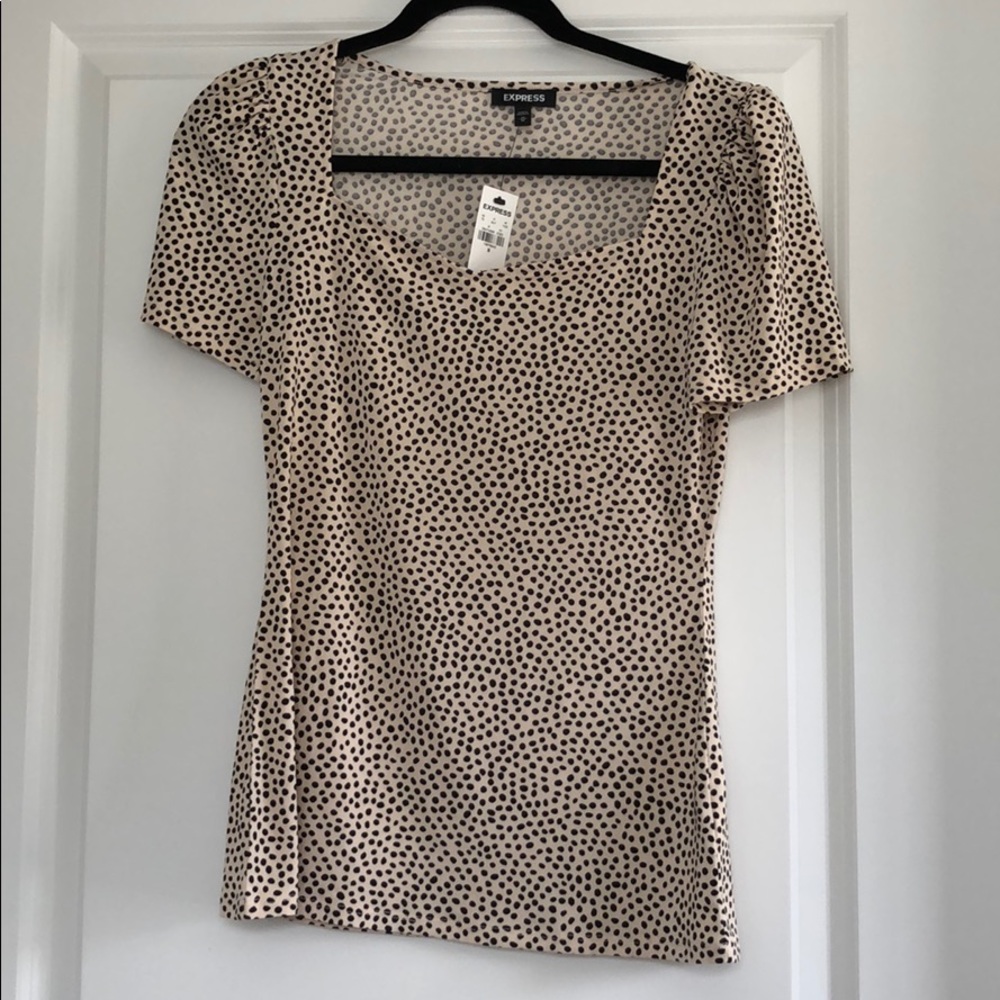 Never worn blouse short sleeve